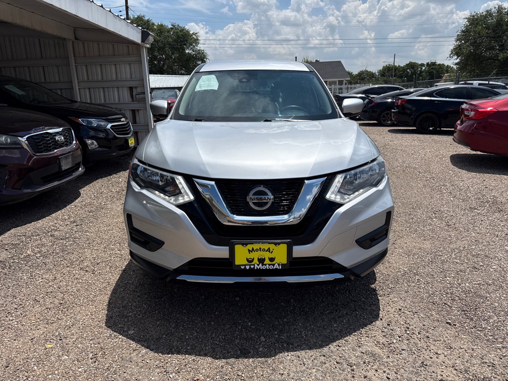 2019 Nissan Rogue Image 3