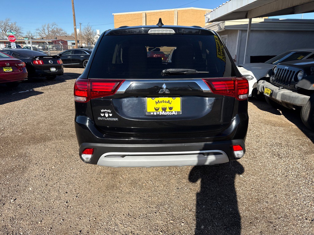 2020 Mitsubishi Outlander Image 7