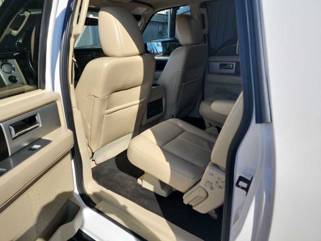 2015 Ford Expedition Image 12