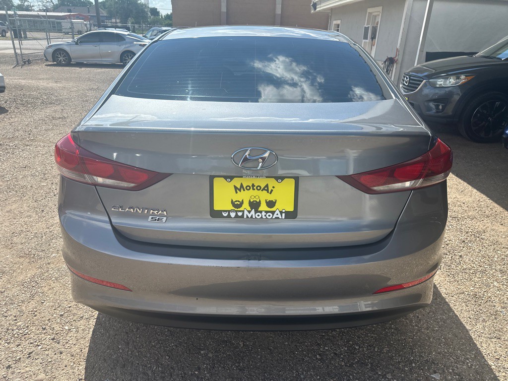 2018 Hyundai Elantra Image 4