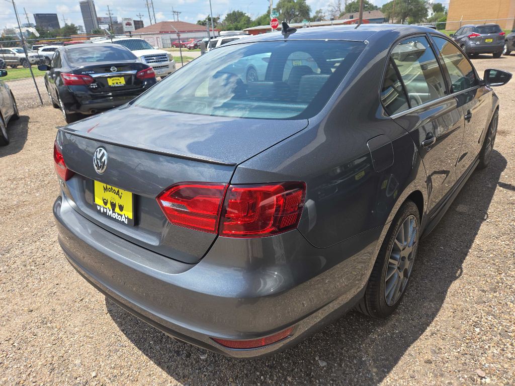 2012 Volkswagen Jetta Image 5