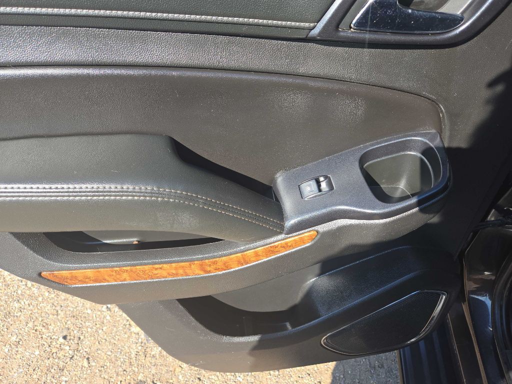 2018 Chevrolet Tahoe Image 16