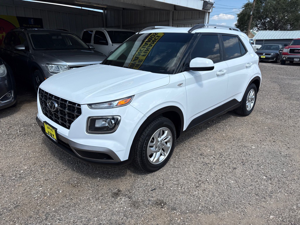 2020 Hyundai Venue Image 2