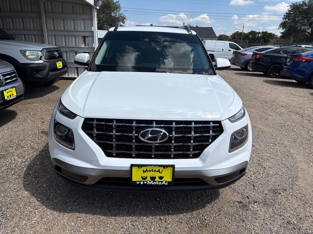 2020 Hyundai Venue Image 3