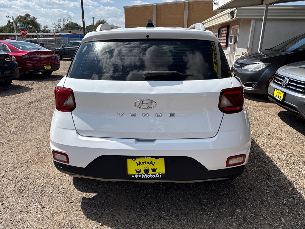 2020 Hyundai Venue Image 7
