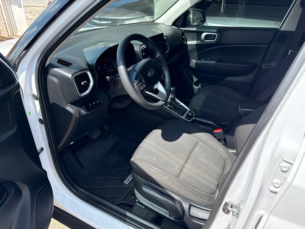 2020 Hyundai Venue Image 9