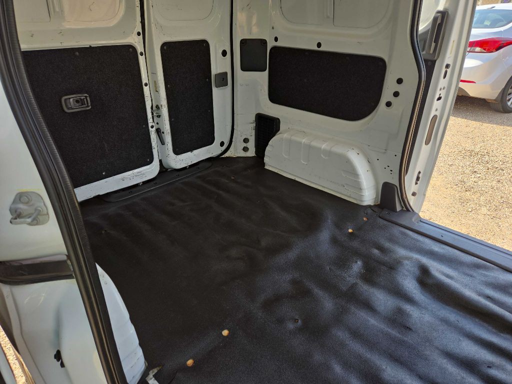 2015 Chevrolet Express Image 14
