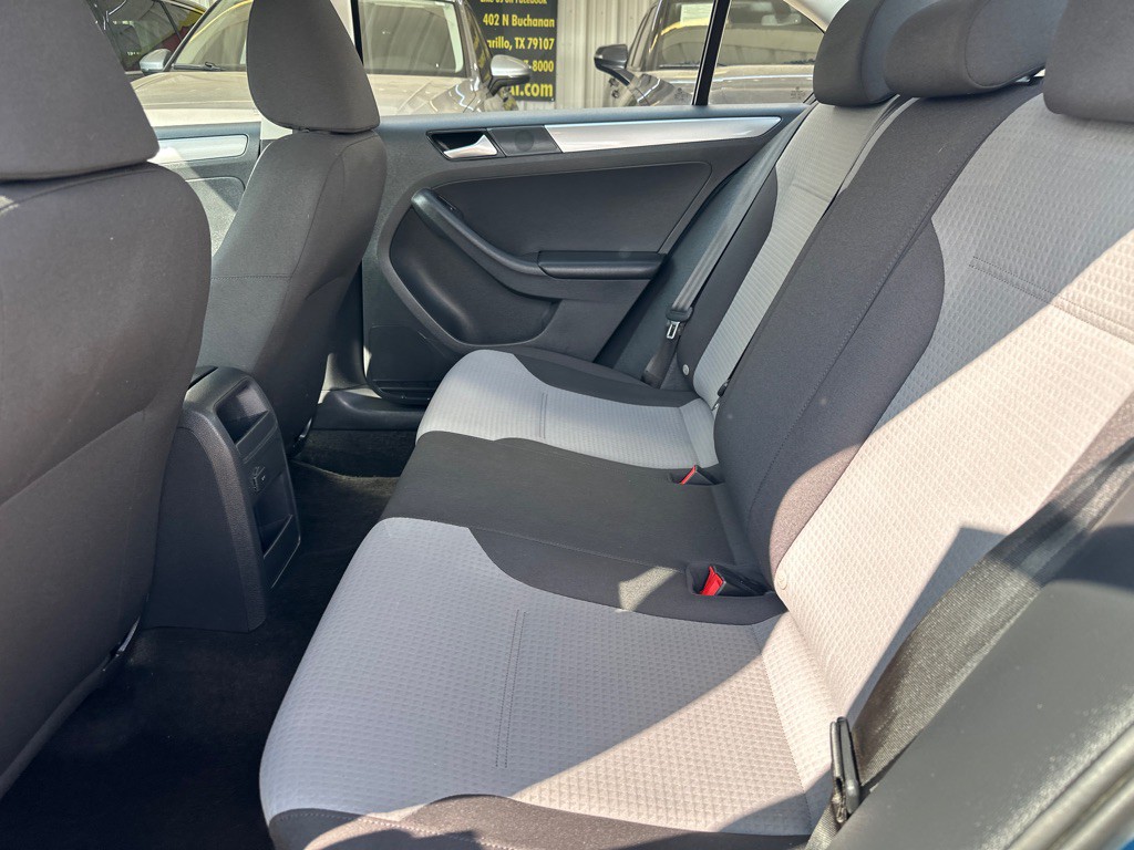 2018 Volkswagen Jetta Image 12