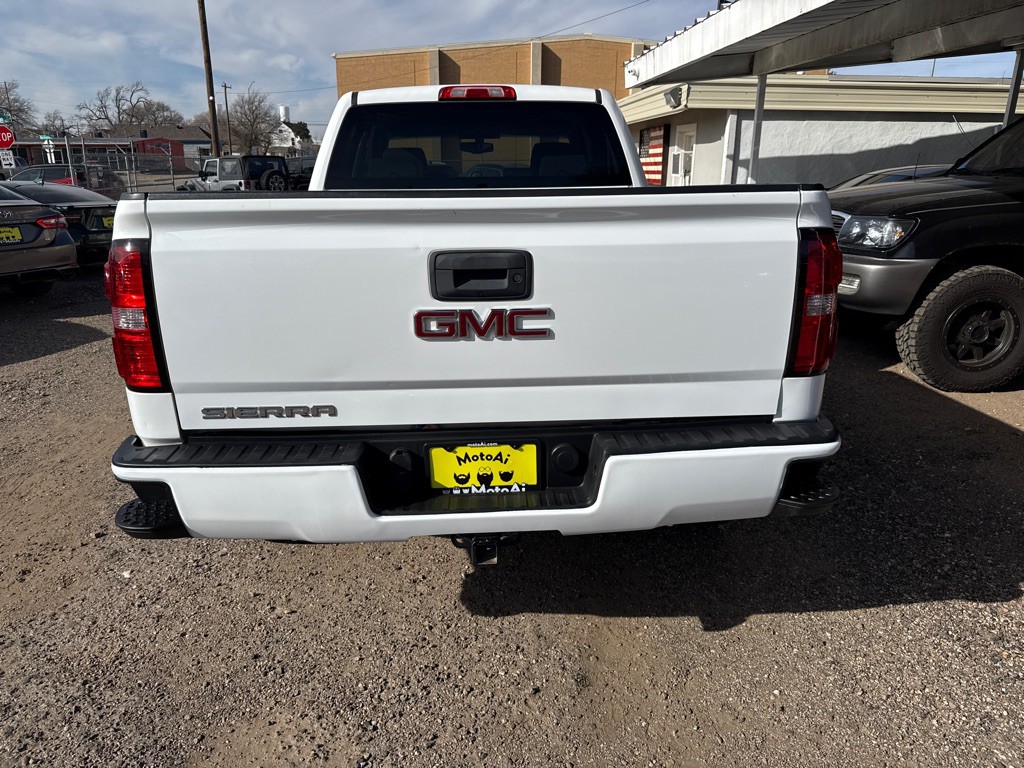 2015 GMC Sierra Image 17