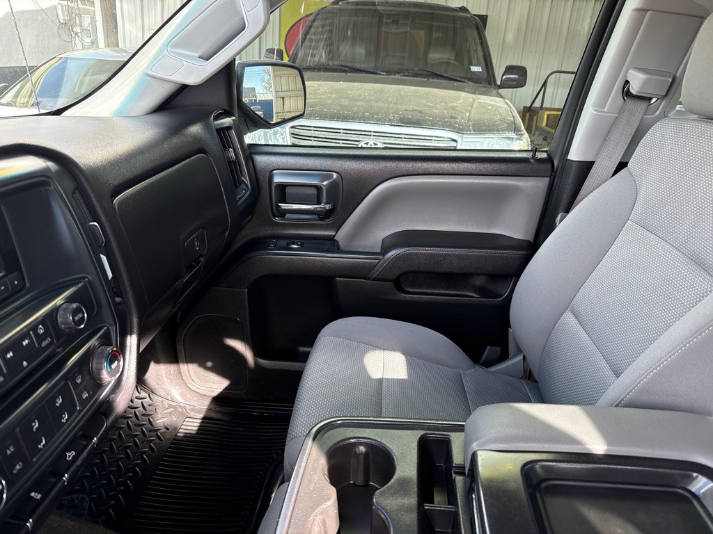 2015 GMC Sierra Image 32