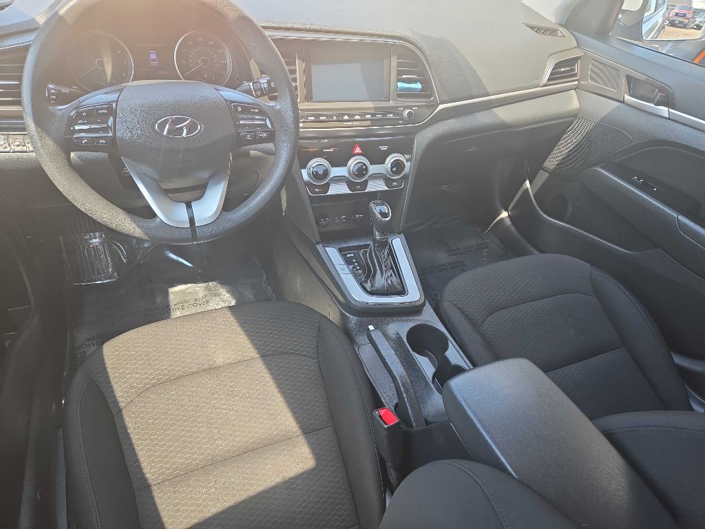 2019 Hyundai Elantra Image 9
