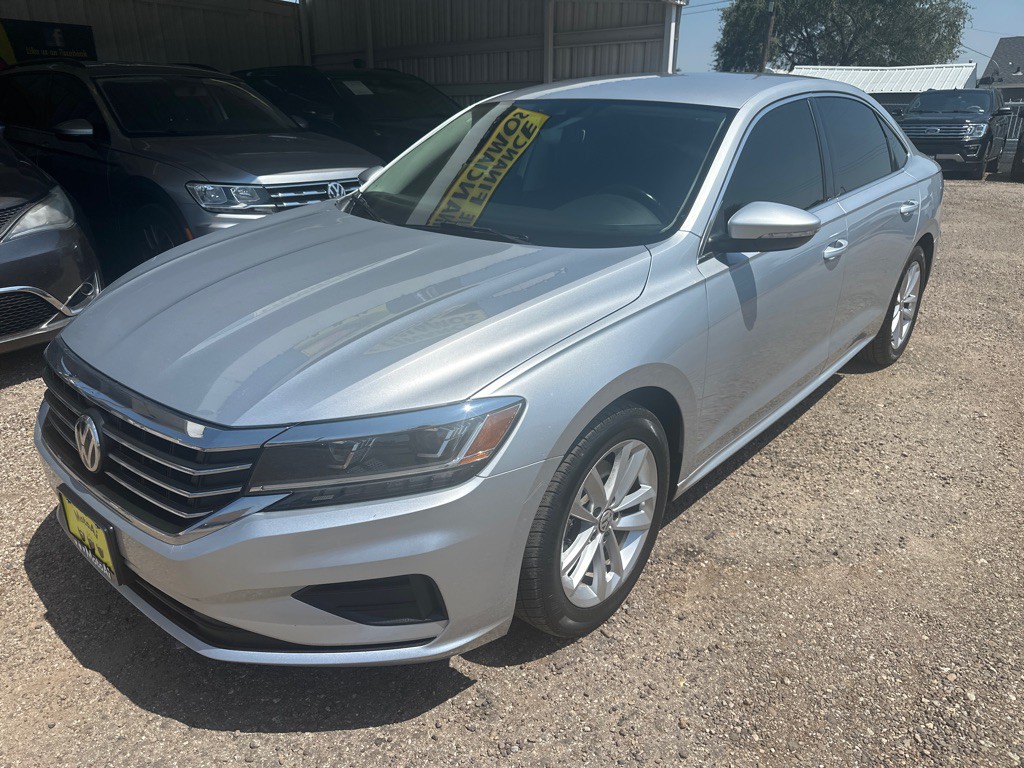 2020 Volkswagen Passat Image 2