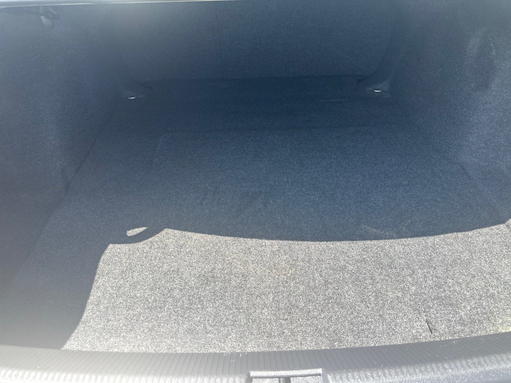 2020 Volkswagen Passat Image 13