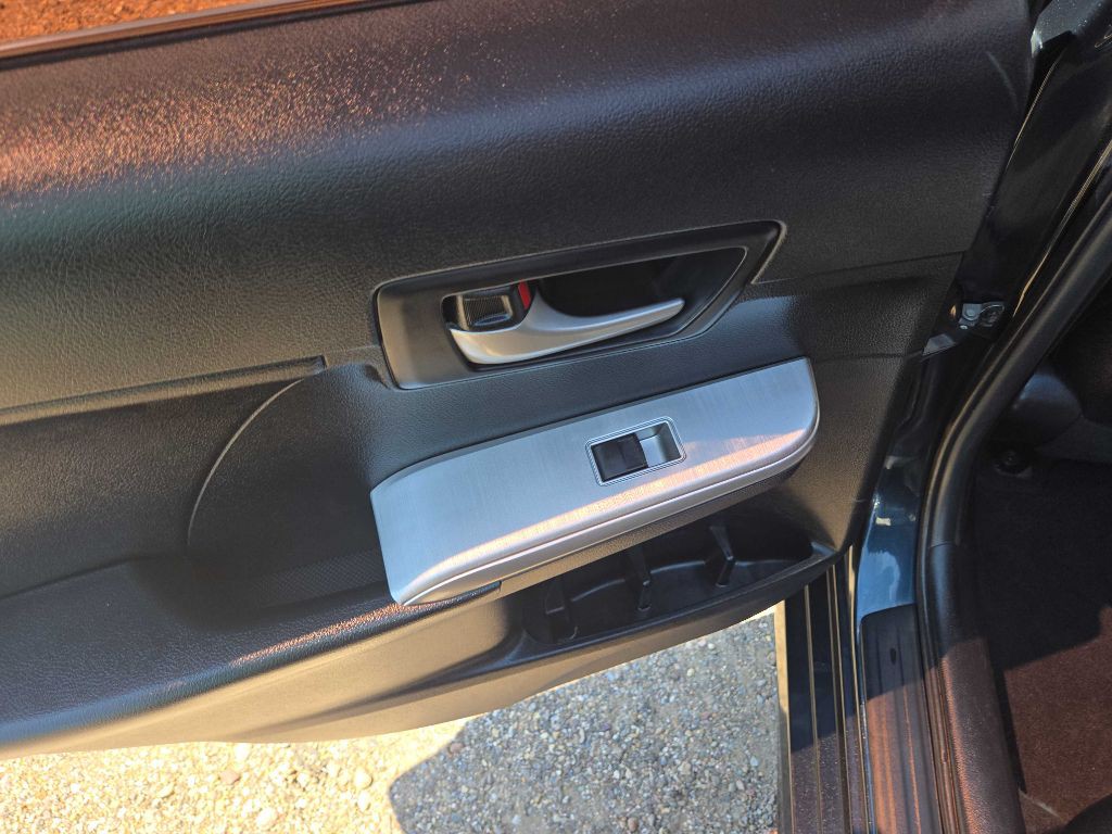 2014 Toyota Camry Image 12