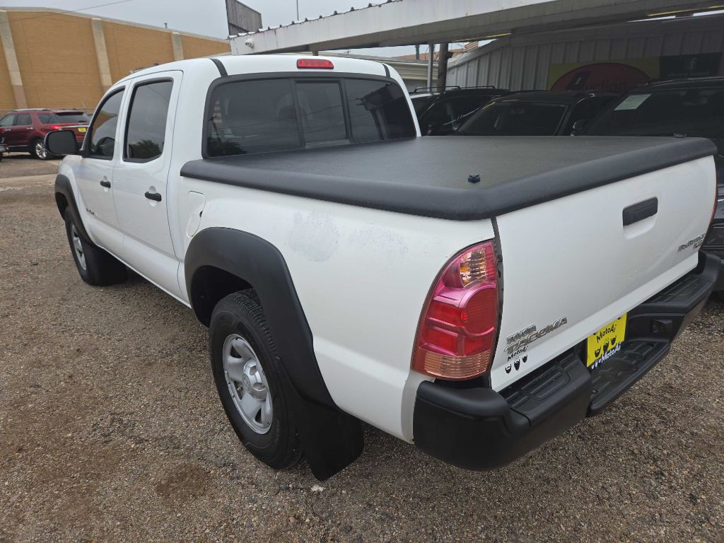 2013 Toyota Tacoma Image 3