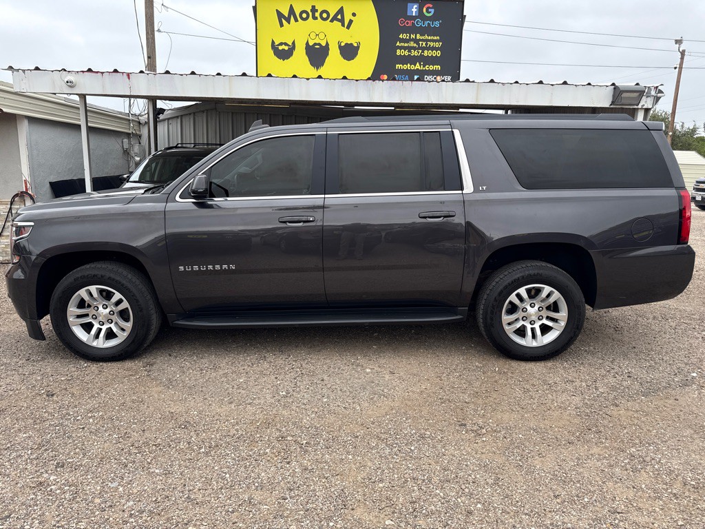 2018 Chevrolet Suburban Image 1