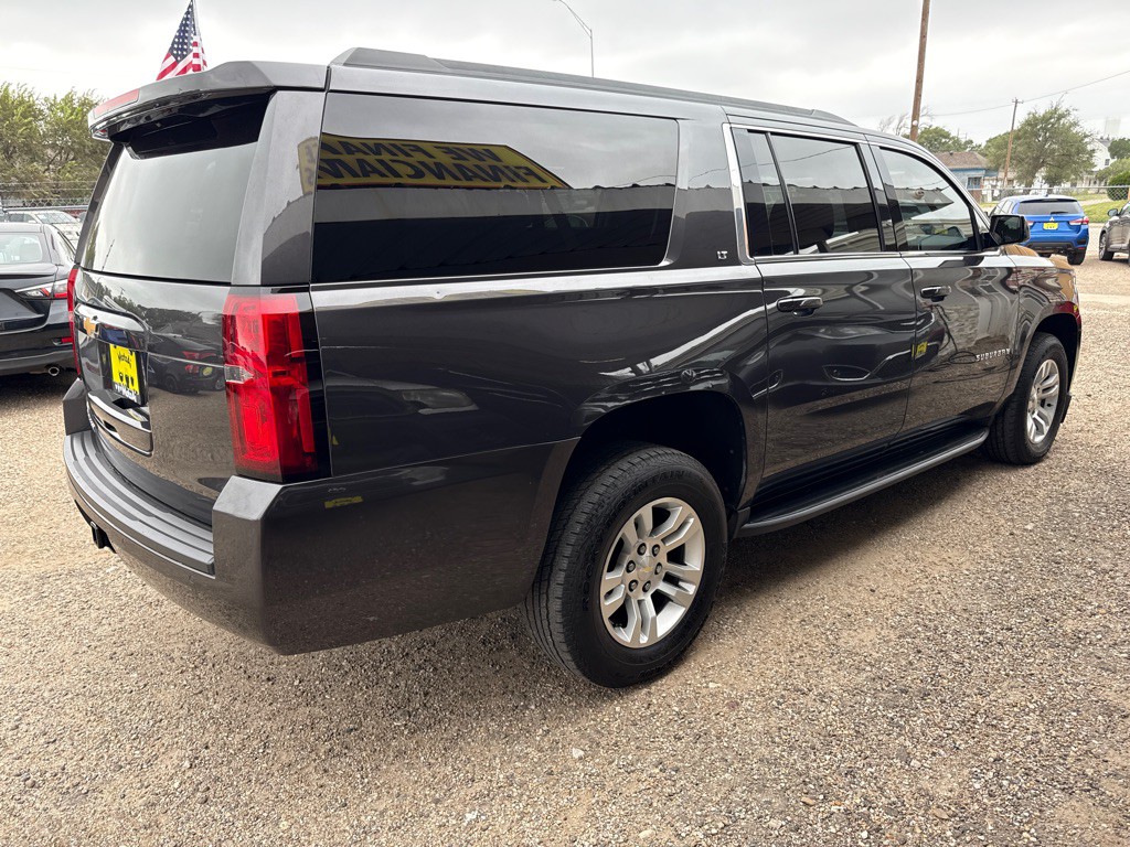 2018 Chevrolet Suburban Image 6