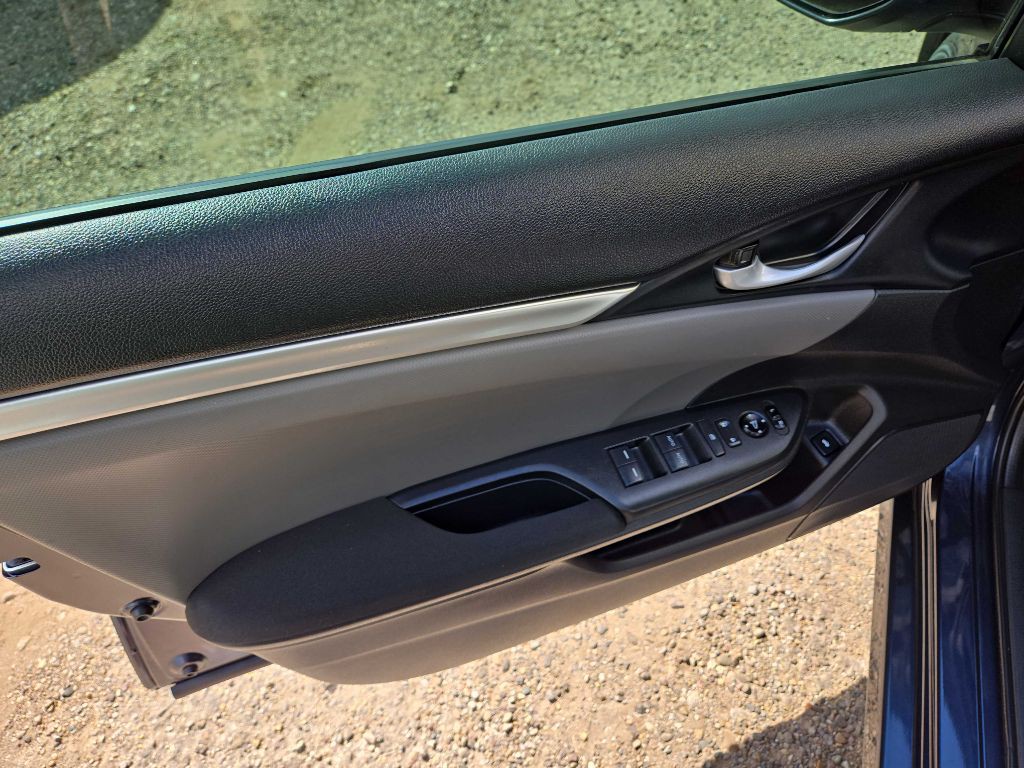 2019 Honda Civic Image 11