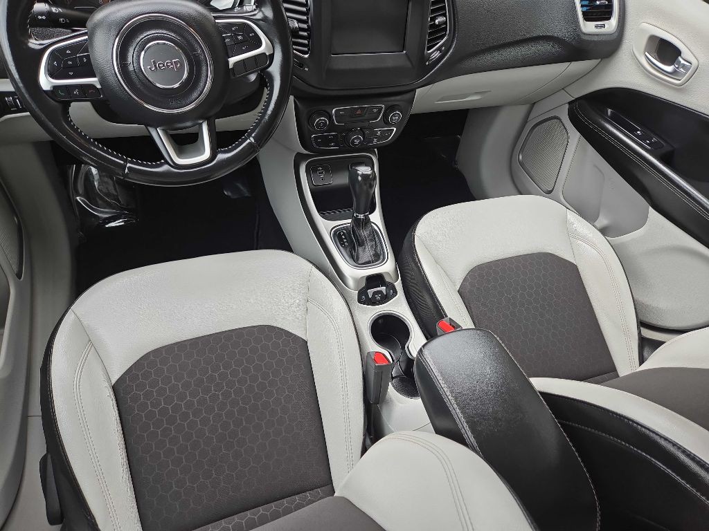 2019 Jeep Compass Image 9