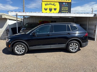 Image for 2019 Volkswagen Tiguan Sel R-line Jet-black ID: 6857487