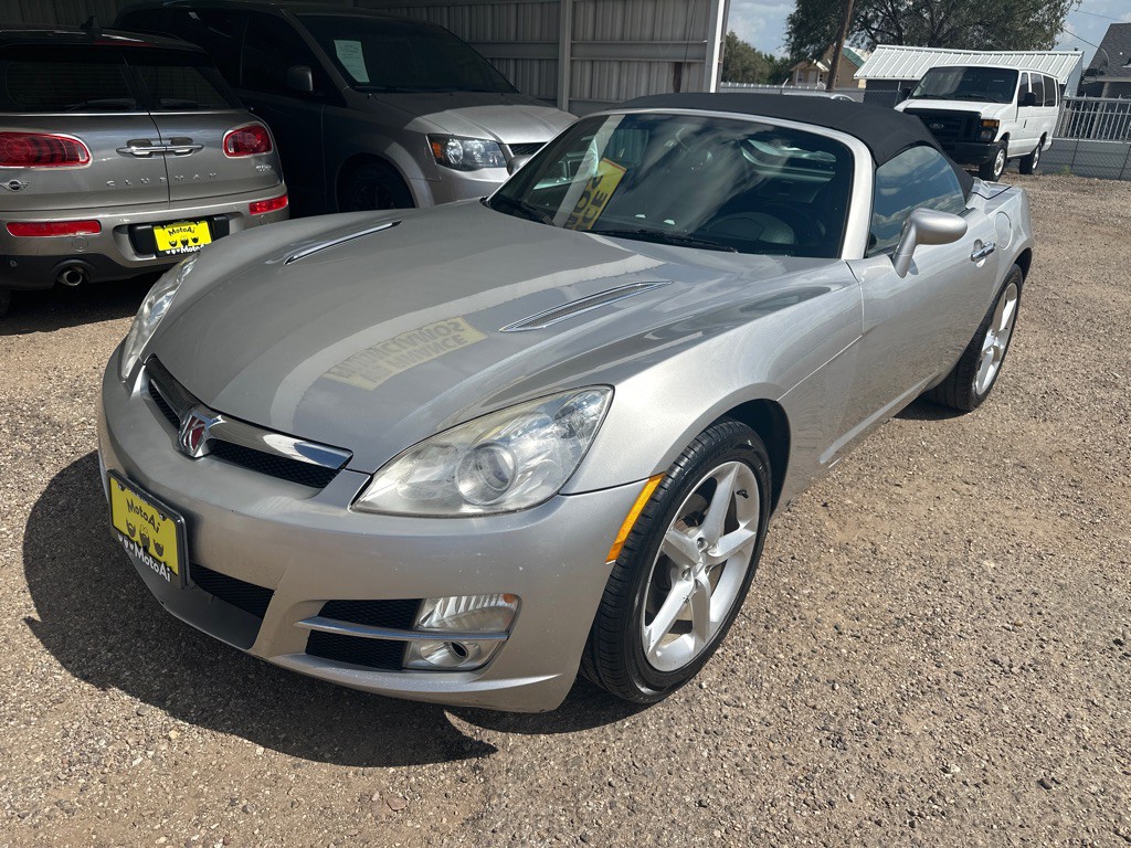 2008 Saturn Sky Image 2