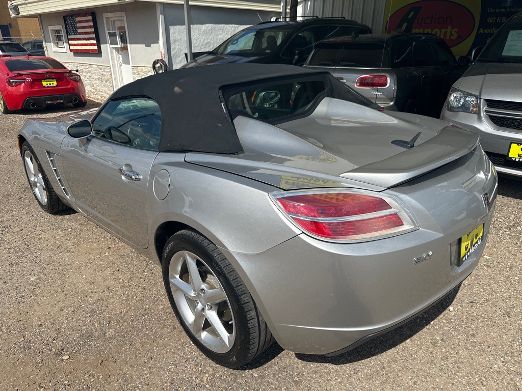2008 Saturn Sky Image 3