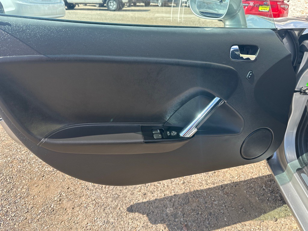 2008 Saturn Sky Image 11
