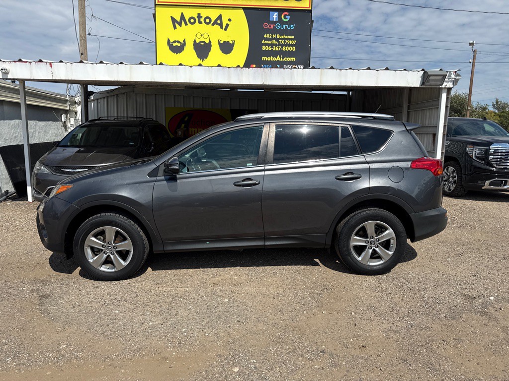 2015 Toyota Rav4 Image 1