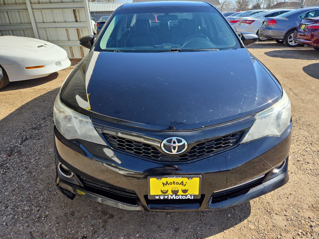 2012 Toyota Camry Image 8