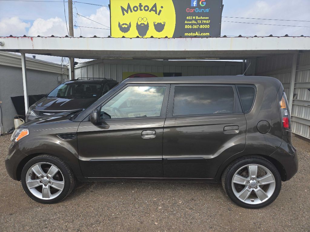 2010 Kia Soul Image 1