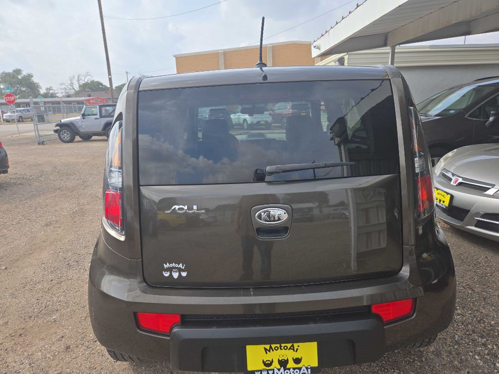 2010 Kia Soul Image 2