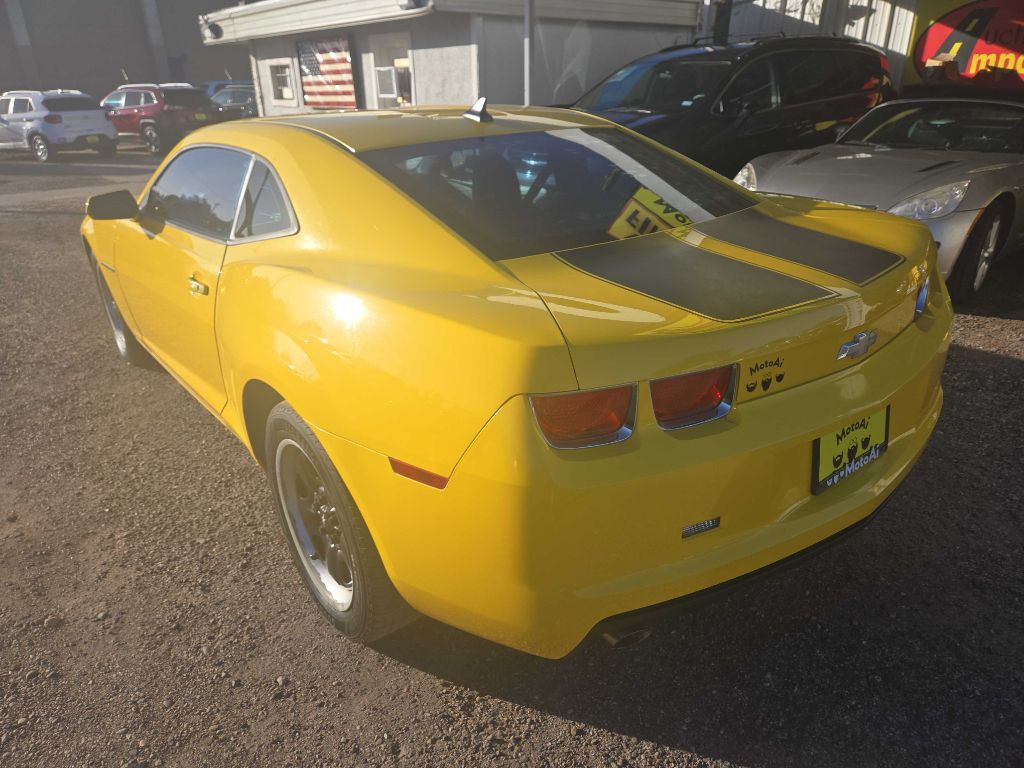 2011 Chevrolet Camaro Image 5