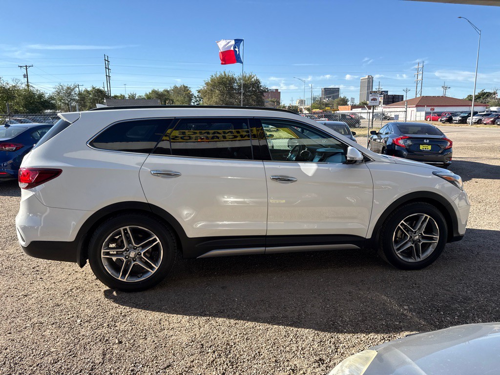 2018 Hyundai Santa Fe Image 5