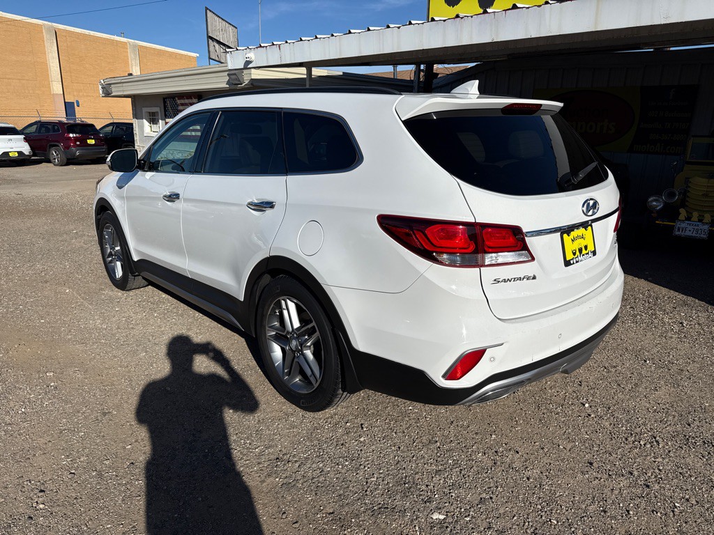 2018 Hyundai Santa Fe Image 8