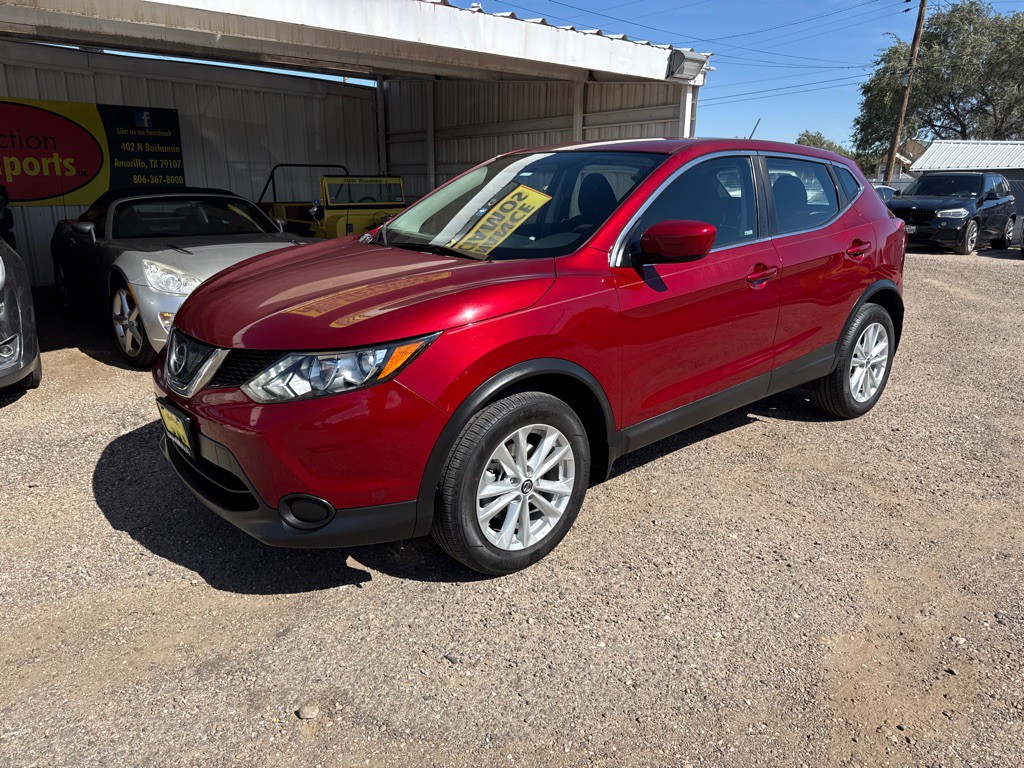 2019 Nissan Rogue Image 2