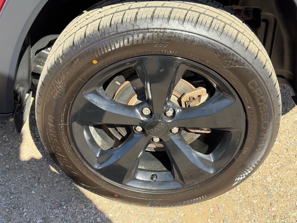 2020 Jeep Cherokee Image 14