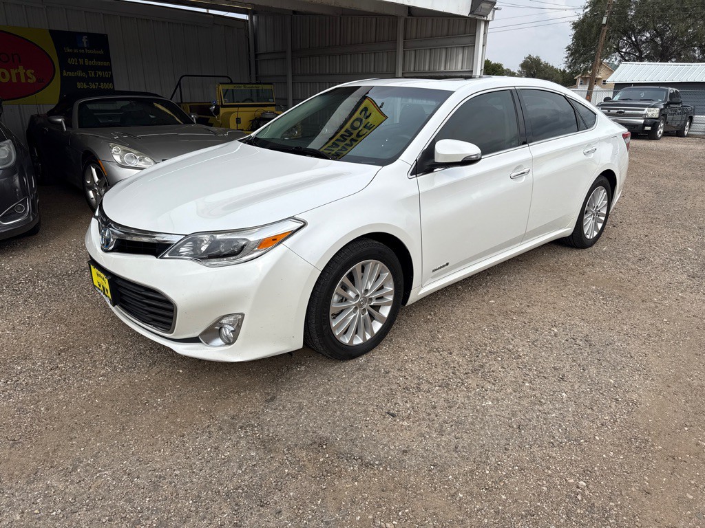 2015 Toyota Avalon Image 2