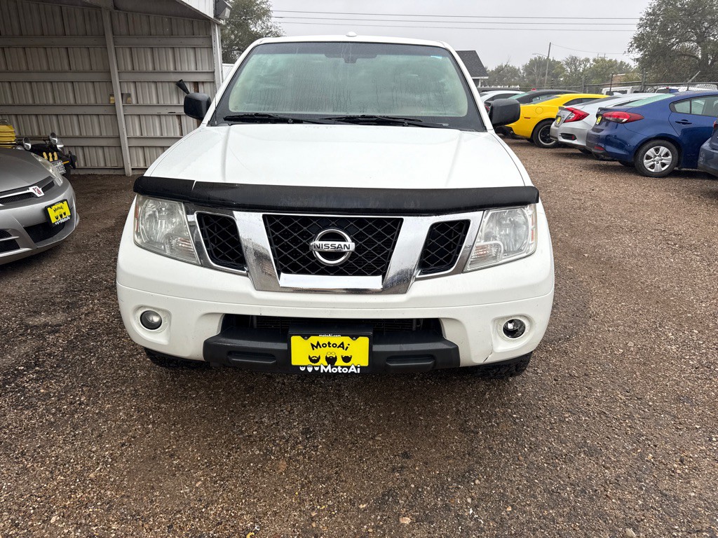 2013 Nissan Frontier Image 3