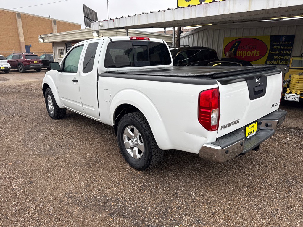 2013 Nissan Frontier Image 8