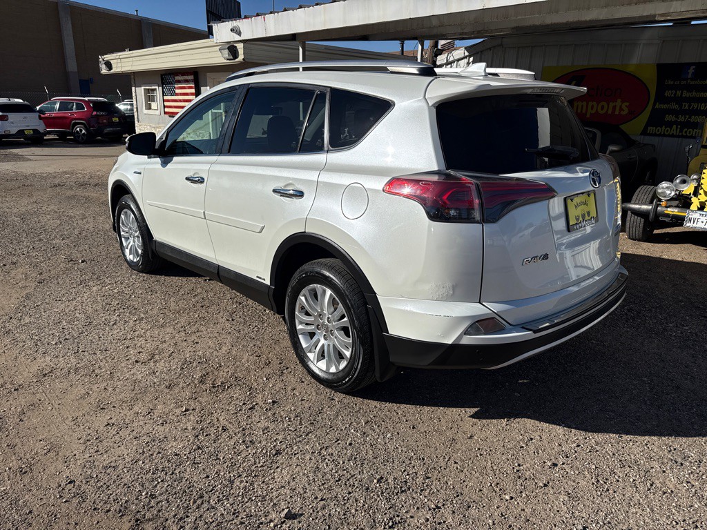 2016 Toyota Rav4 Image 8