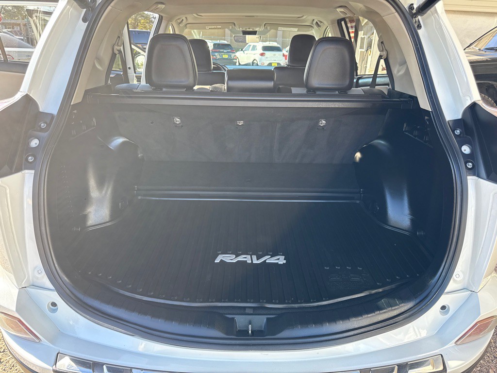 2016 Toyota Rav4 Image 11