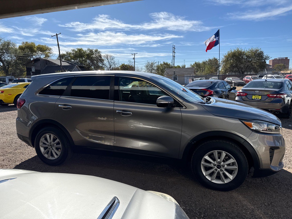 2019 Kia Sorento Image 5