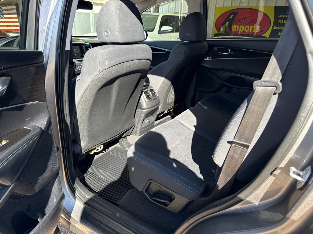 2019 Kia Sorento Image 10