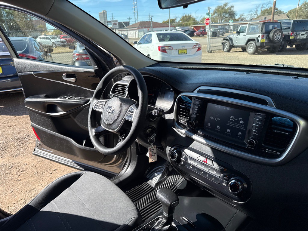 2019 Kia Sorento Image 14
