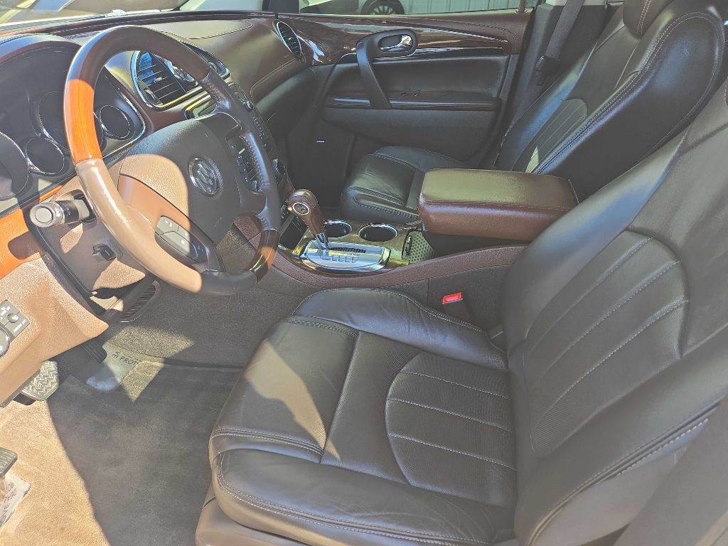 2013 Buick Enclave Image 9