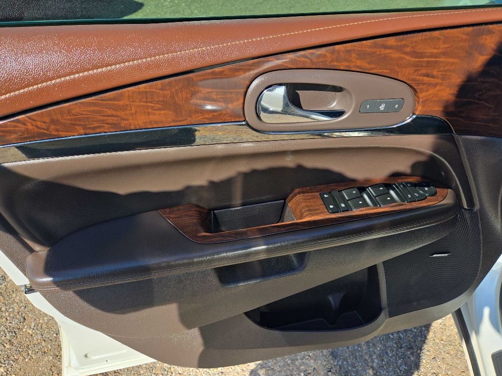 2013 Buick Enclave Image 10