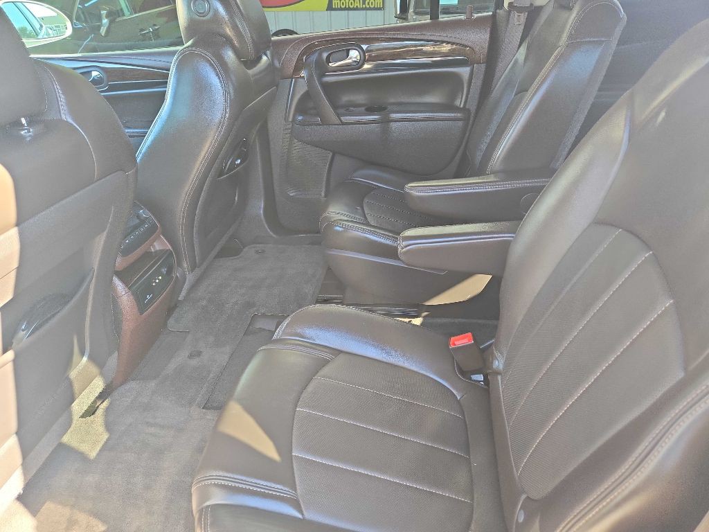 2013 Buick Enclave Image 11