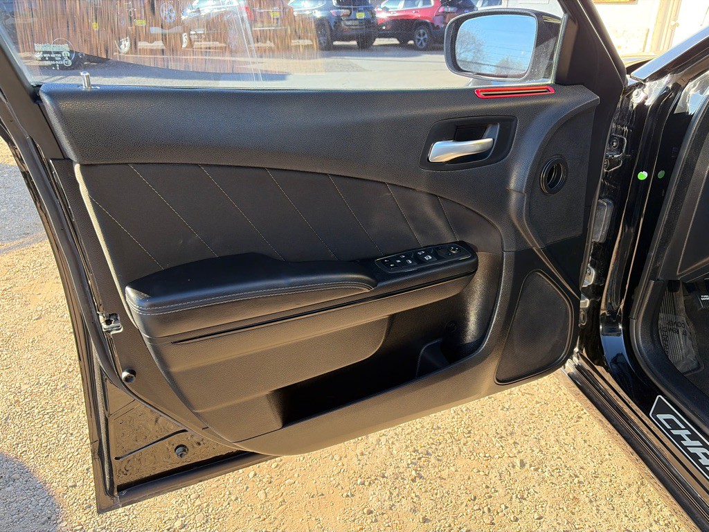 2022 Dodge Charger Image 11