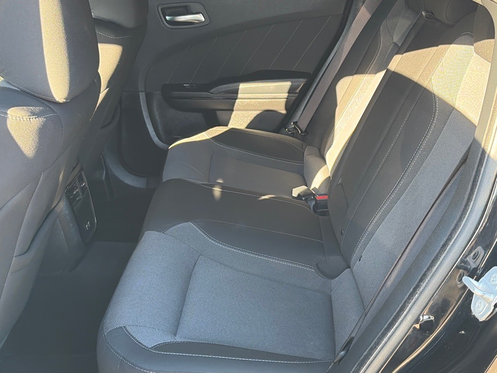 2022 Dodge Charger Image 12