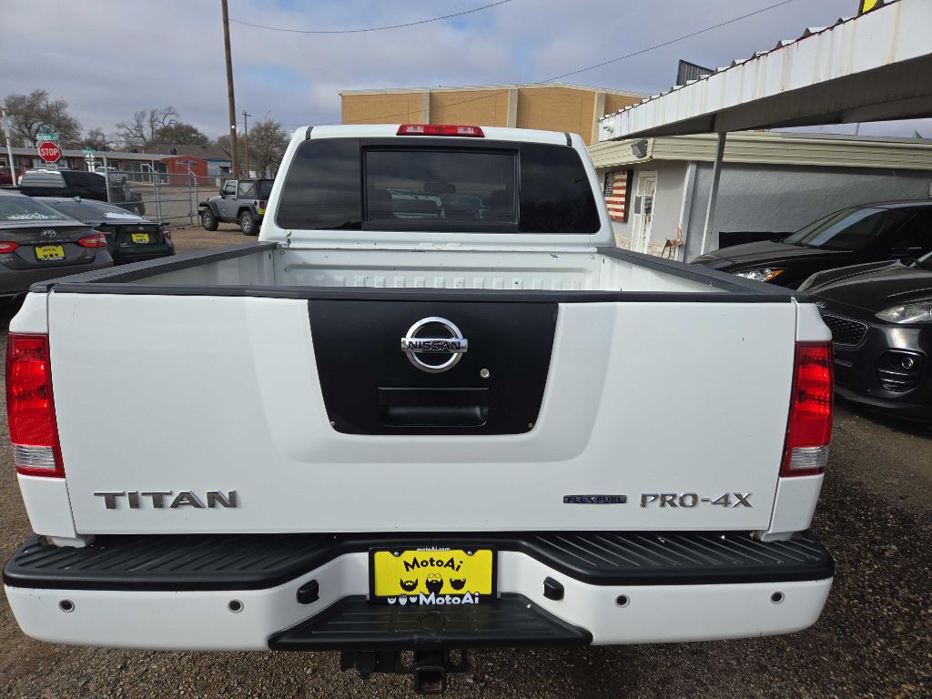 2012 Nissan Titan Image 1